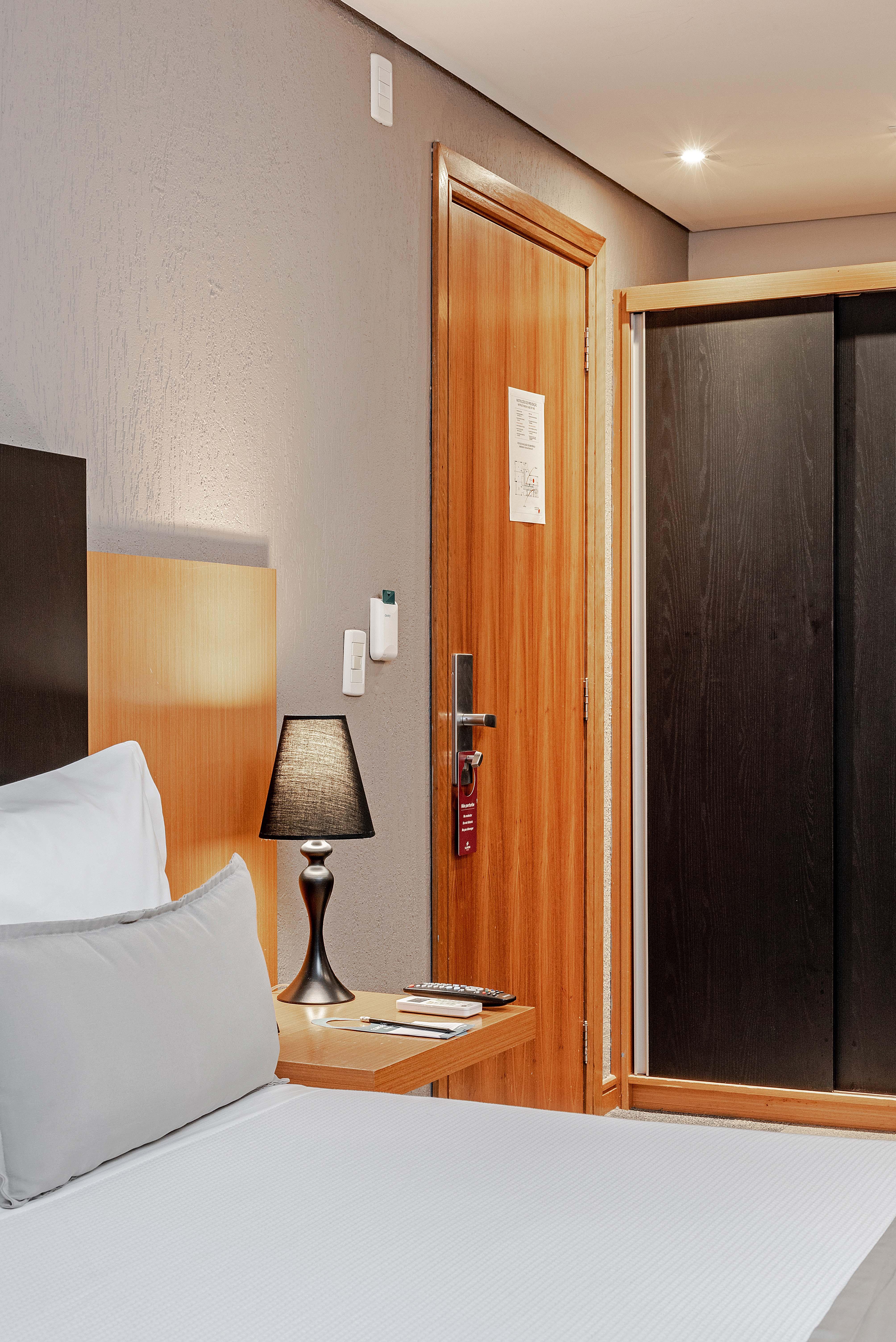 Hotel Slaviero Batel 4*