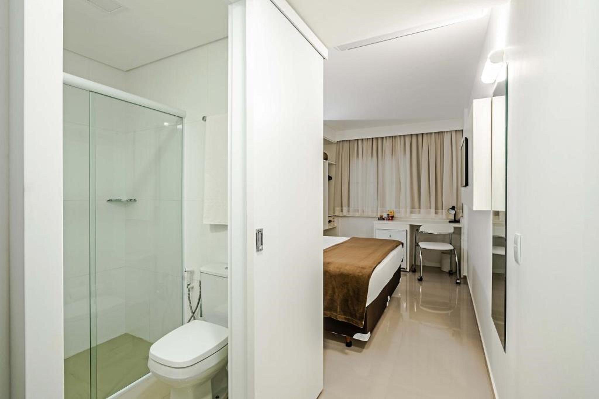 Hotel Slim Joao Bettega
