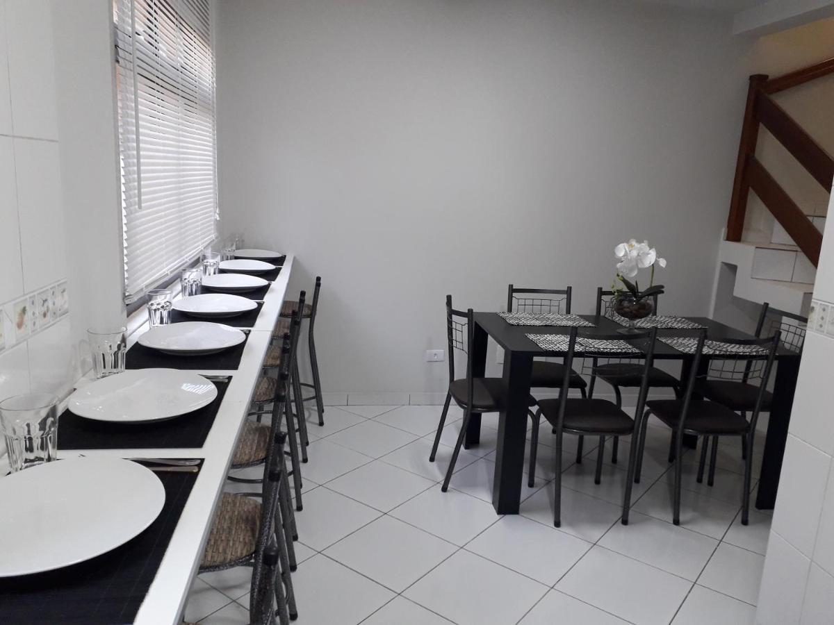 Triplex Ideal Grupos. Acomoda De 20. Casa de férias