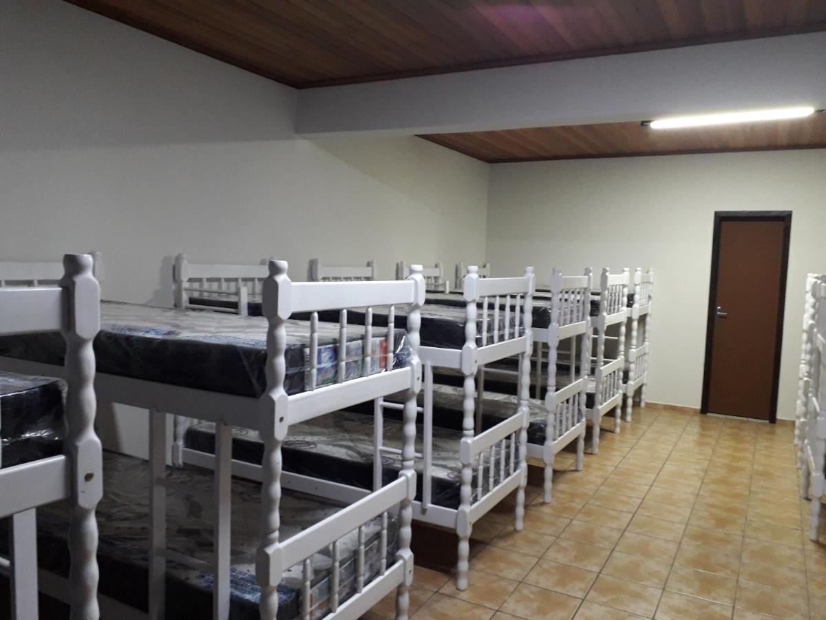 Casa de férias Triplex Ideal Grupos. Acomoda De 20. Curitiba