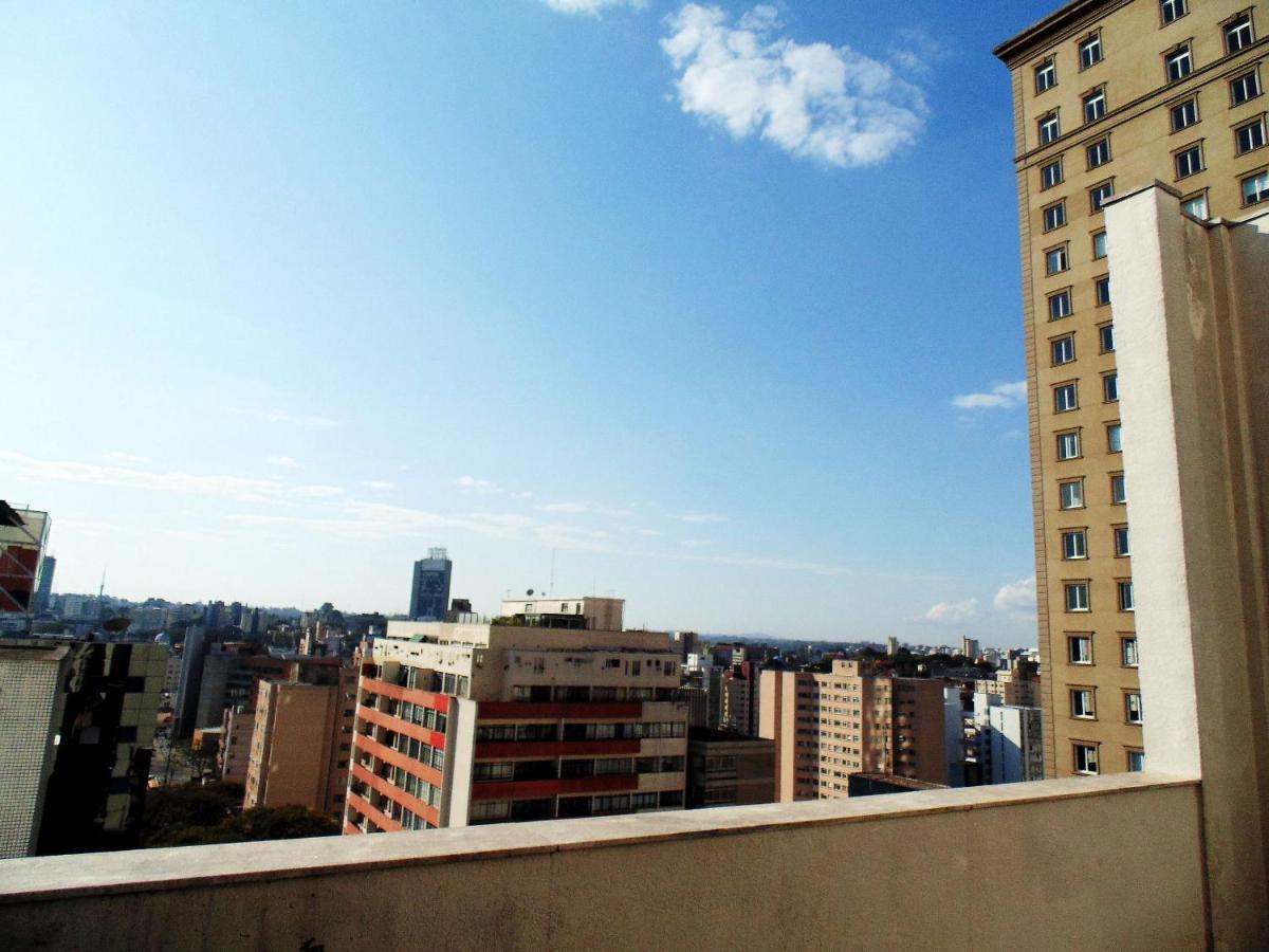 Flat No Local Do Centro/batel Apartamento
