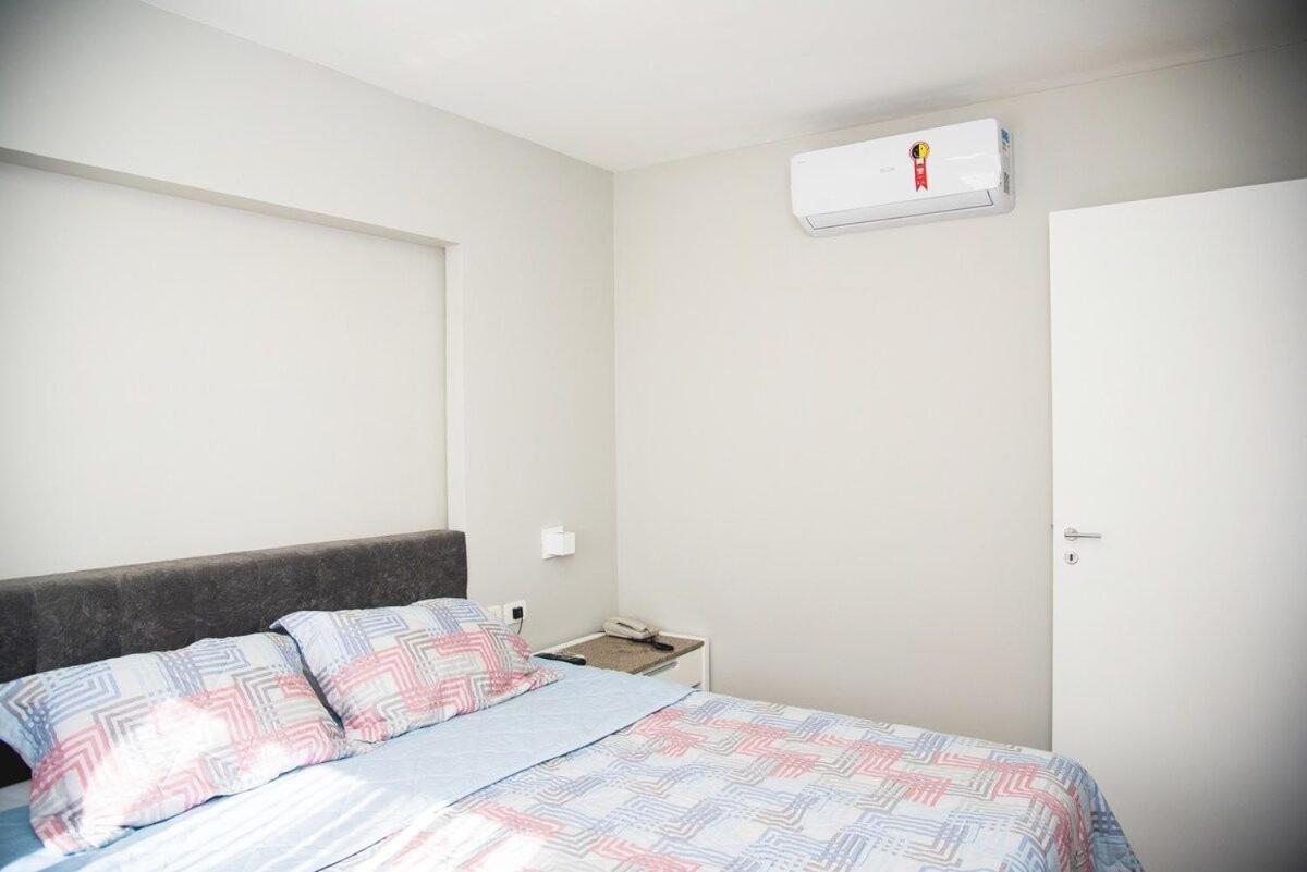 Flat No Local Do Centro/batel *