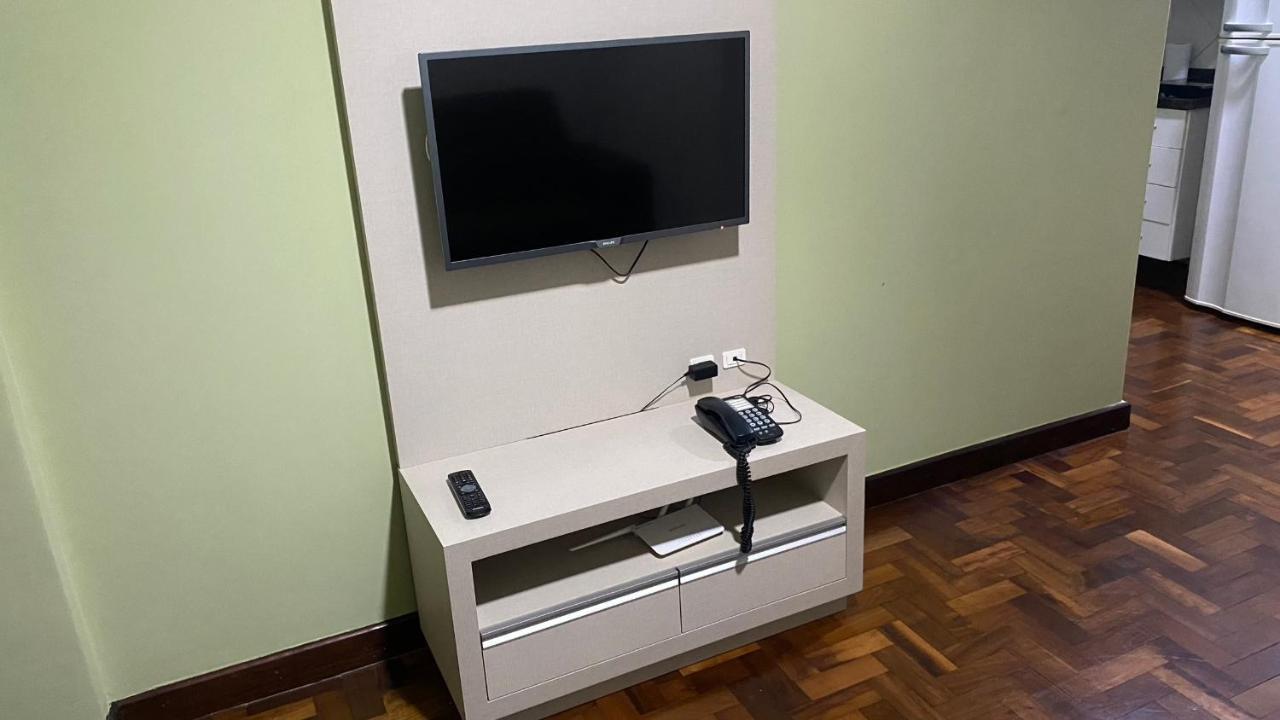 Apartment Posit *