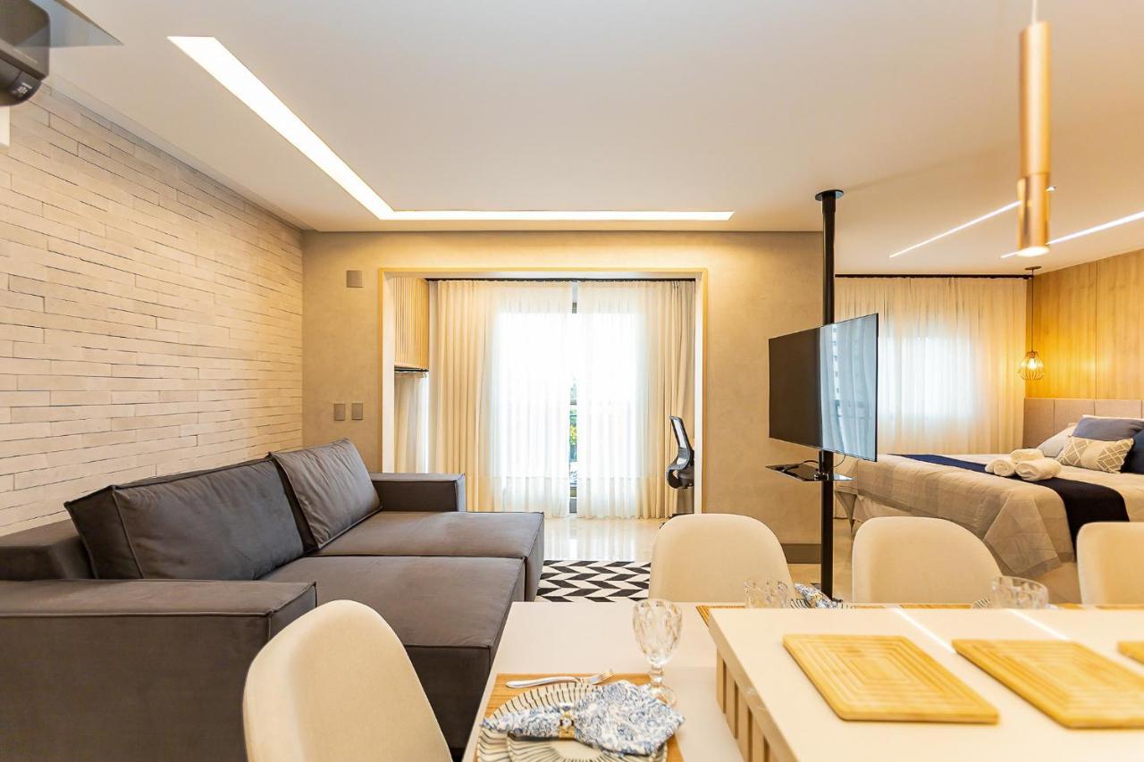 Luxuoso Batel - 4 Minutos Do Shopping Patio Batel C/ Garagem, Piscina, Sauna E Academia Apartment