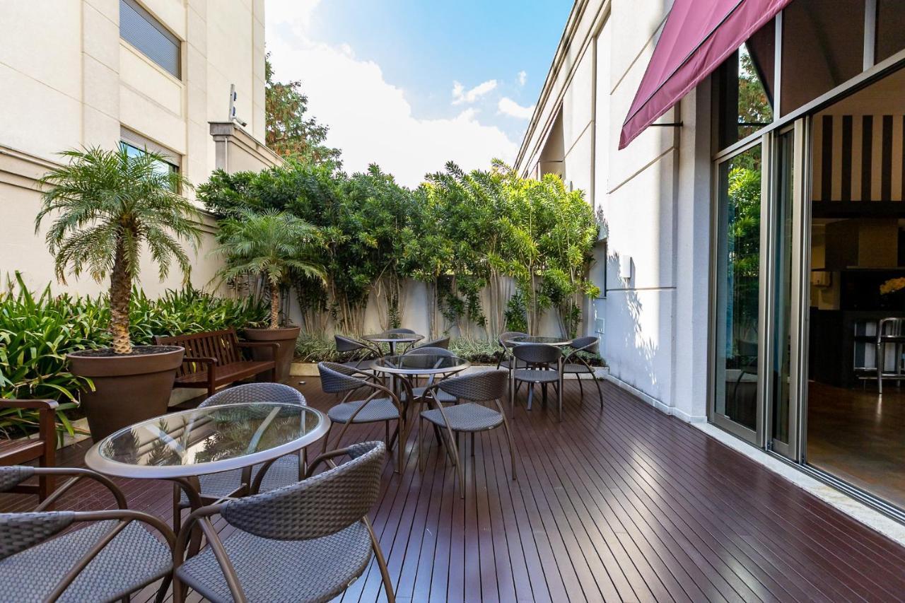 Apartment Luxuoso Batel - 4 Minutos Do Shopping Patio Batel C/ Garagem, Piscina, Sauna E Academia Curitiba