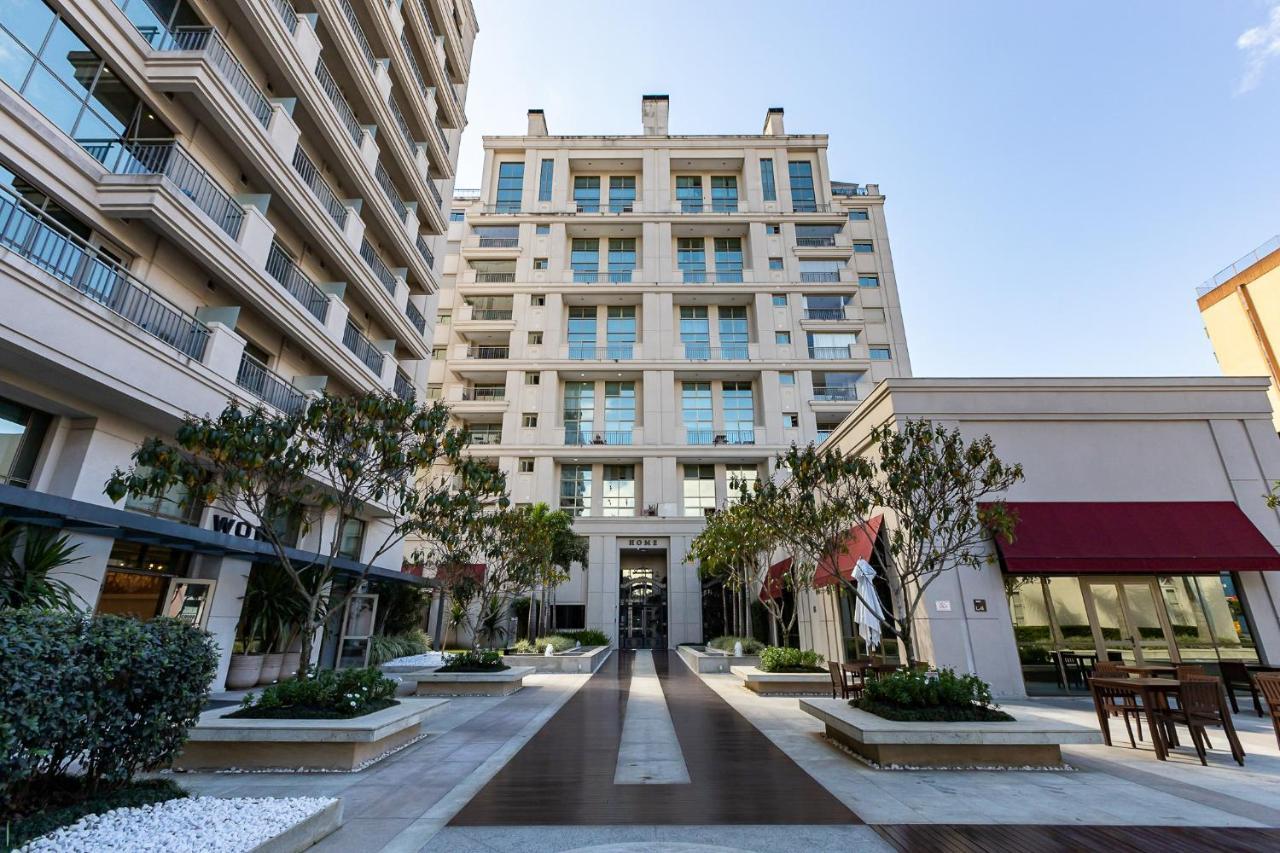 Apartment Luxuoso Batel - 4 Minutos Do Shopping Patio Batel C/ Garagem, Piscina, Sauna E Academia