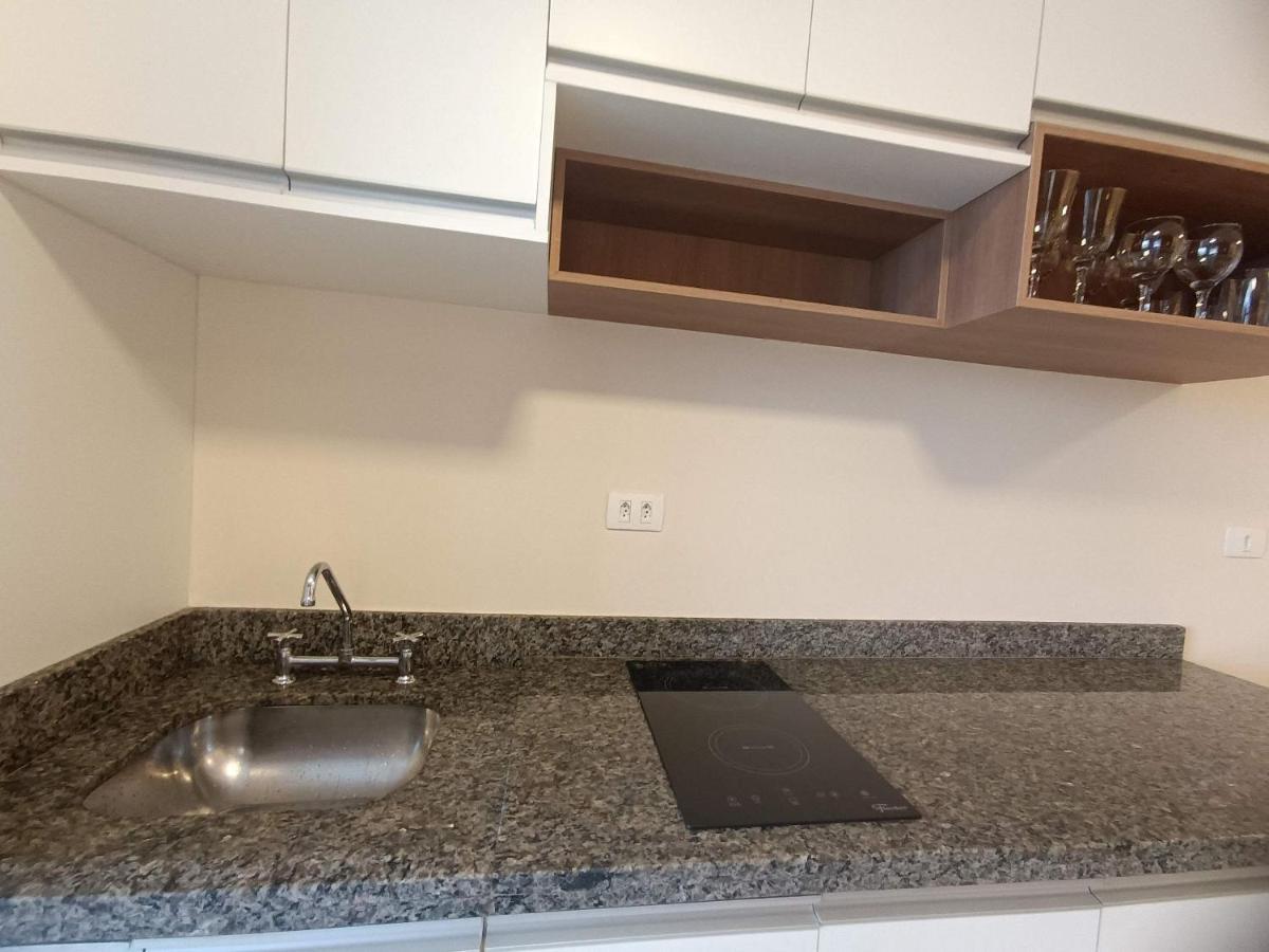 Apartamento Aconchegante Centro Civico Frente Shop Mueller Curitiba