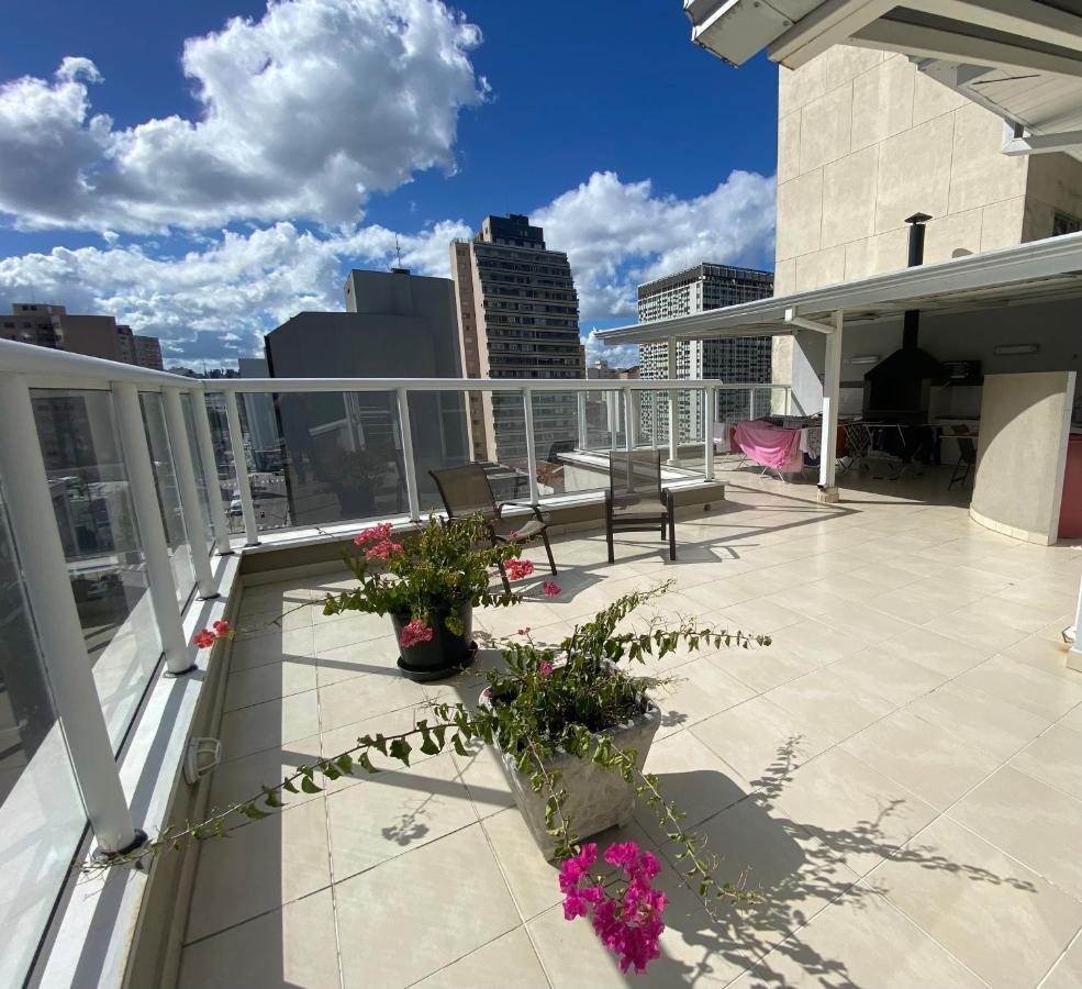 Apartment Posit *