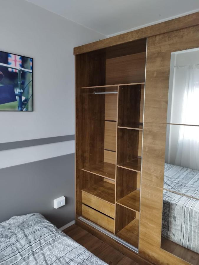 Apartamento Em Charlie Chaplin Curitiba