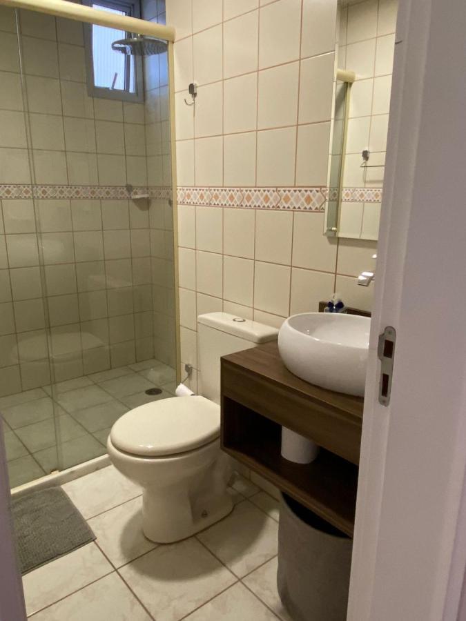 Apto Completo E Com Estacionamento Em Apartment Curitiba