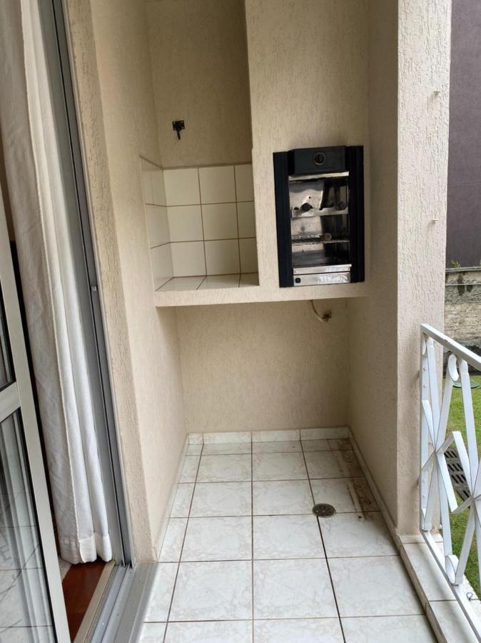 Apto Completo E Com Estacionamento Em Apartment Curitiba