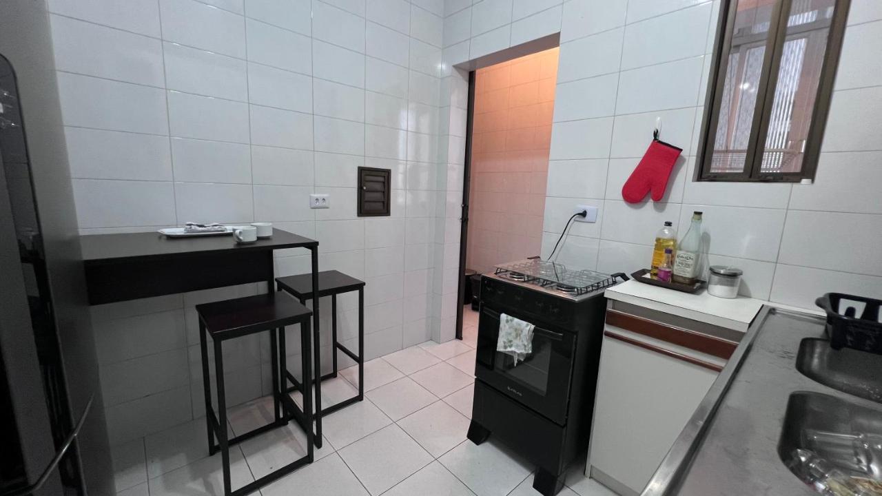 - Completo E Perto De Apartment *
