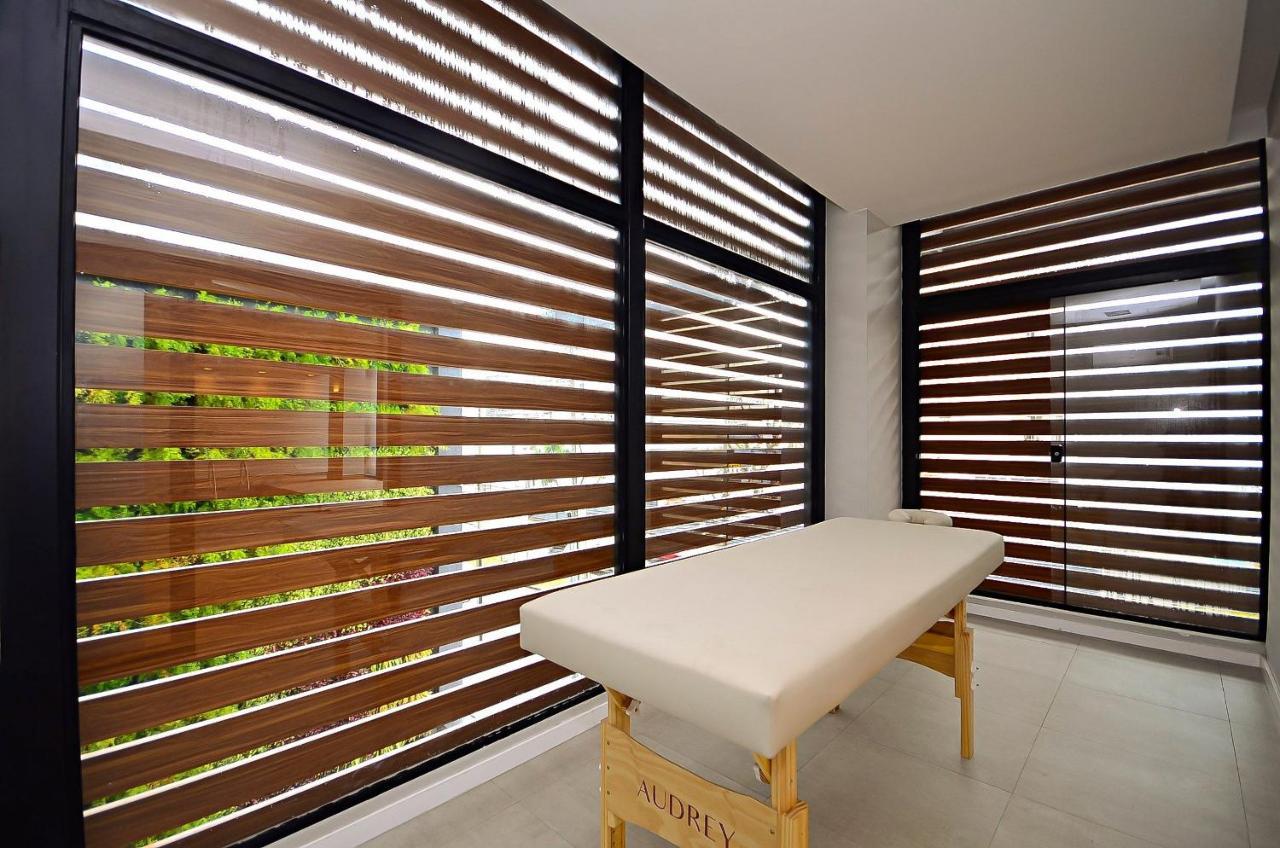 Apartamento Completos Com Pisicina Aquecida No Centro De Apartment *