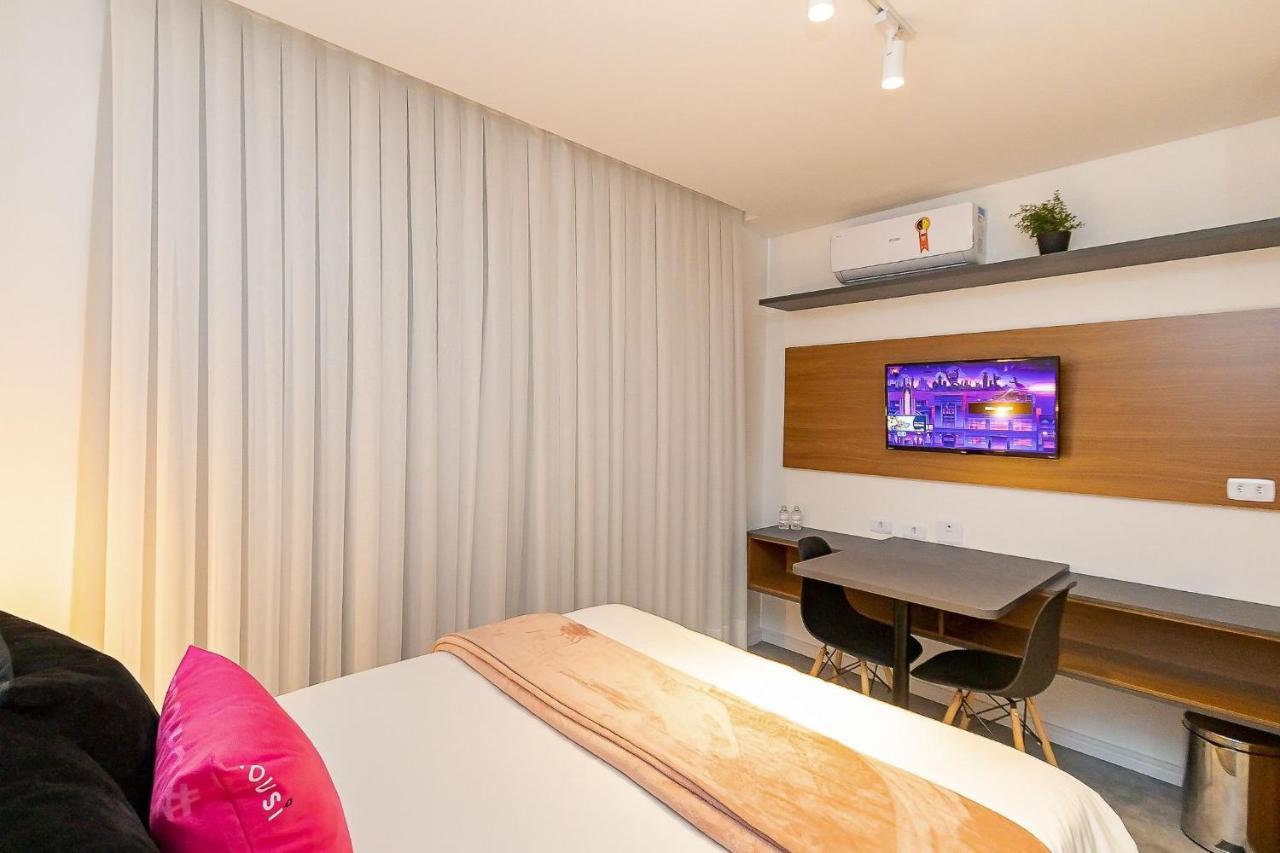 Housi Brickell One - Hbo0410 *