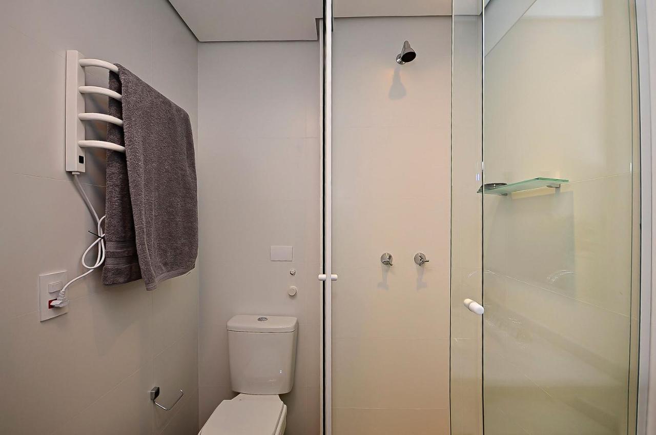 Apartamento Completos Com Pisicina Aquecida No Centro De * Curitiba