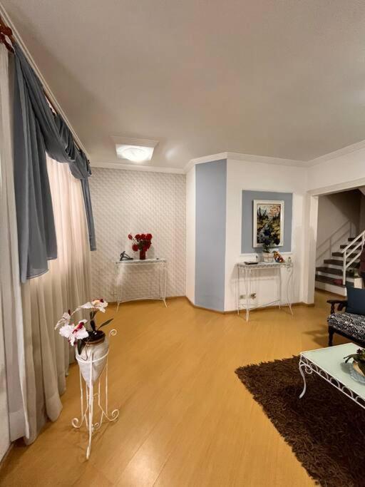 Triplex 5 Min Do Jardim Botanico Holiday home *