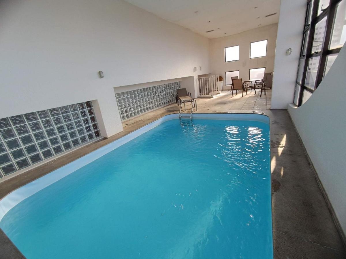Apartamento Apto-flat Excelente Localizacao Centro-batel - Somente Familiares *
