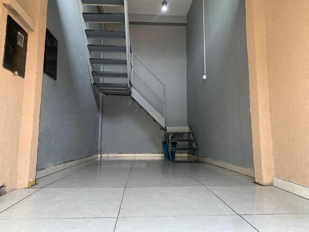Apartamento Eco 01 Privativo, Espacoso E Confortavel Com Garagem *