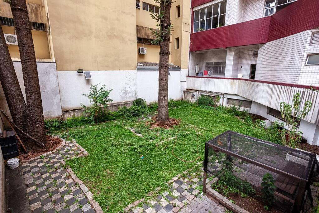 Ape Centro/batel Otima Localizacao Portaria 24h Apartamento Curitiba