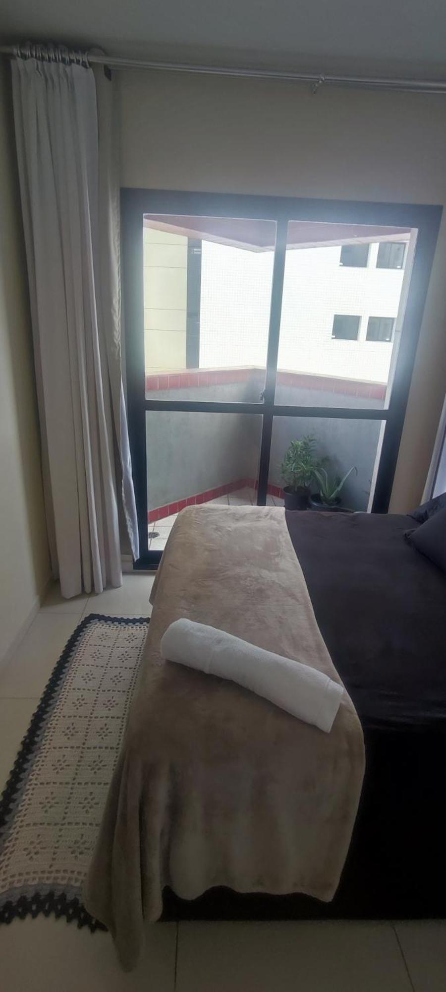 Quarto Na Regiao Central Com Alexa Integrada E Sacada Homestay *