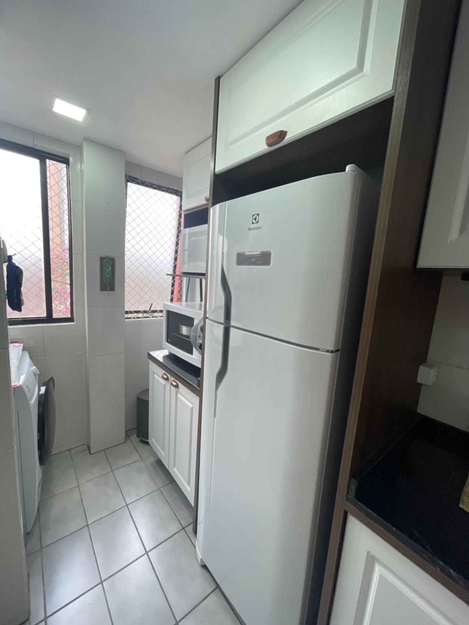 Apartamento Ape Central Com Garagem E Sacada *