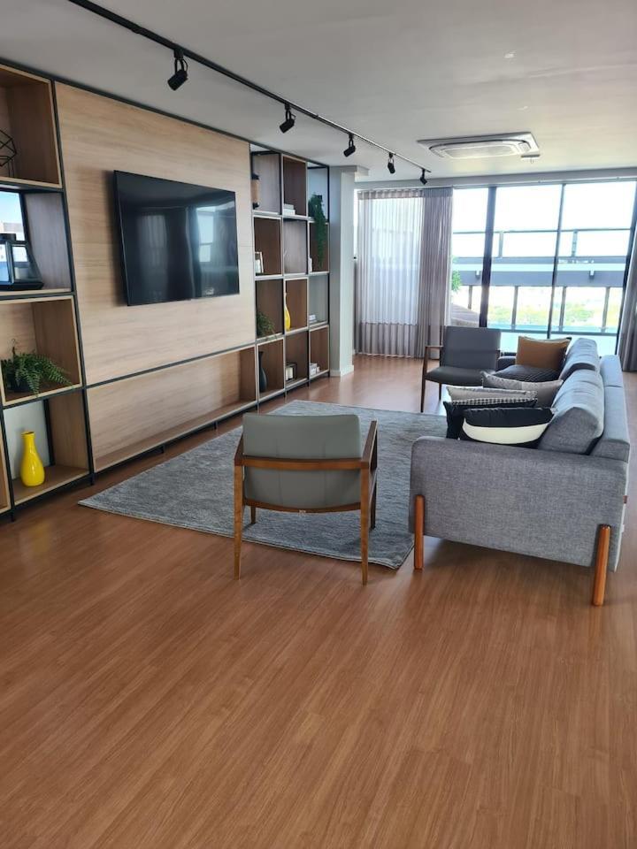 Novo E Equipado E Aconchegante Apartamento