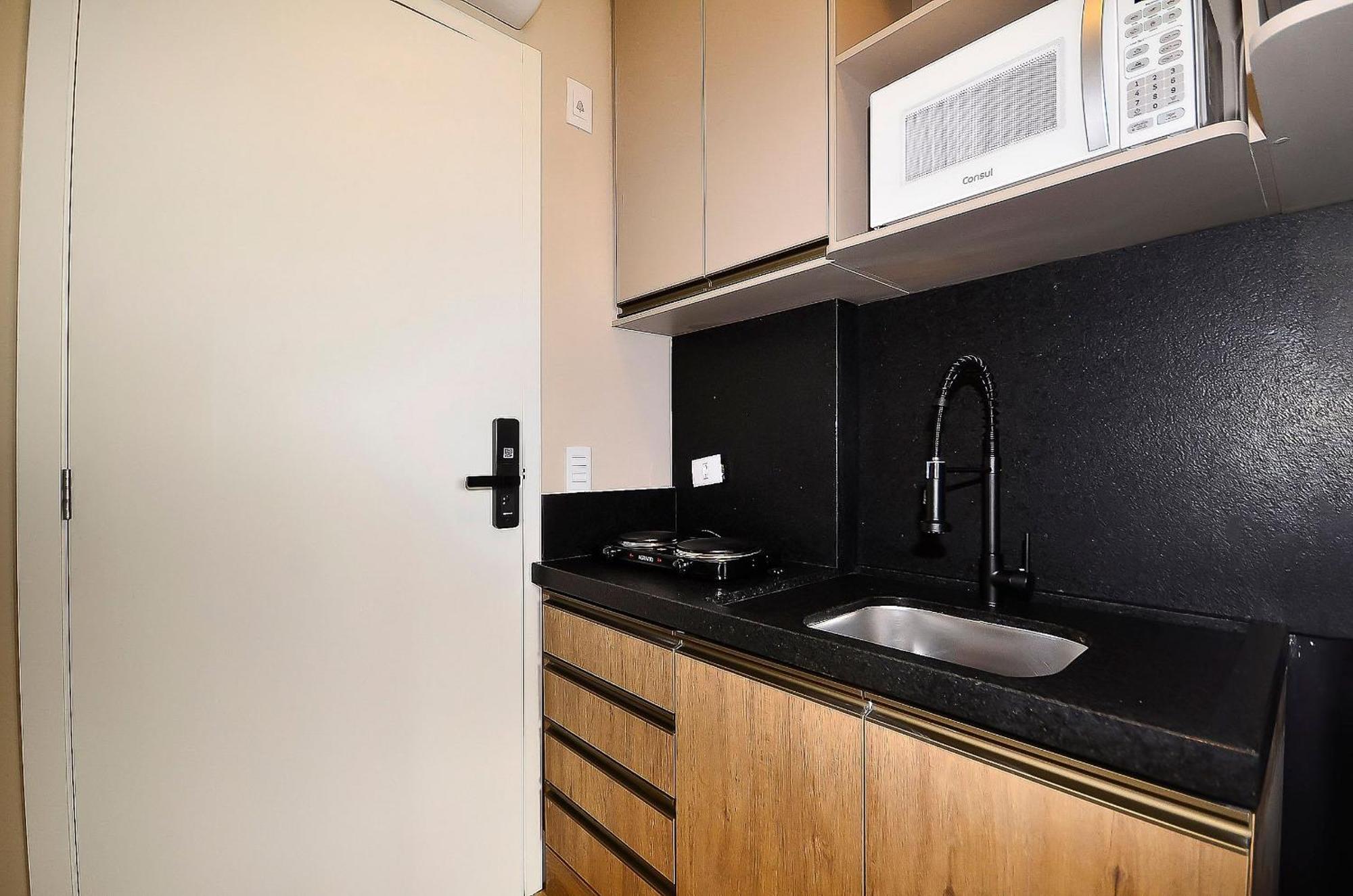 Apartamento Completos Com Pisicina Aquecida No Centro De