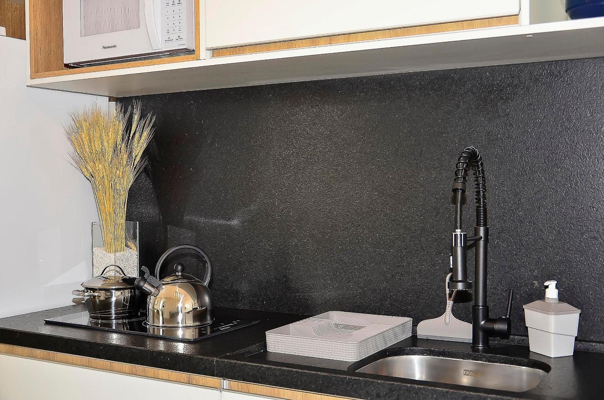 Apartamento Completos Com Pisicina Aquecida No Centro De