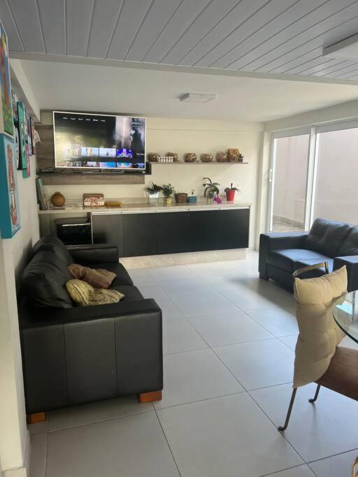 Casa de férias Linda Casa Com Amplo Jardim! Curitiba