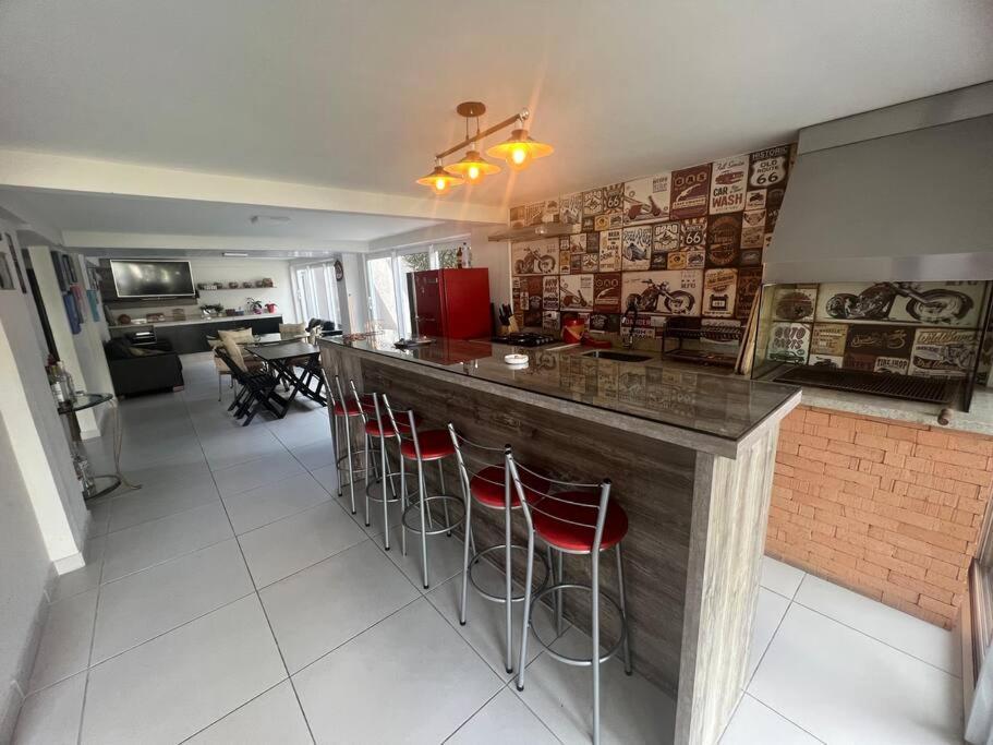 Casa de férias Linda Casa Com Amplo Jardim! *