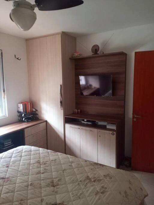 Casa Sobrado Com Piscina Santa Felicidade 6 Pessoa