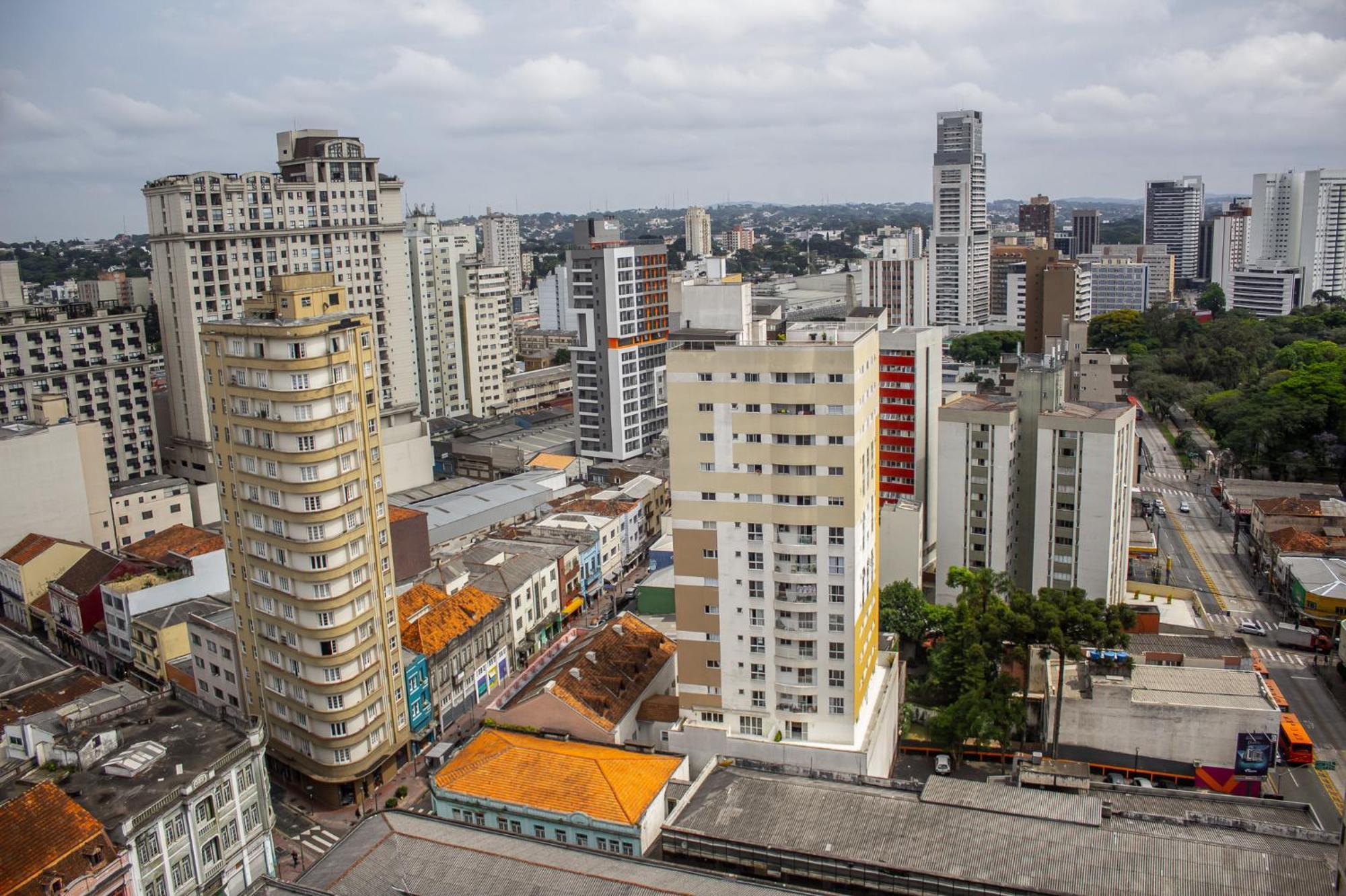 Apartamento No Centro De *