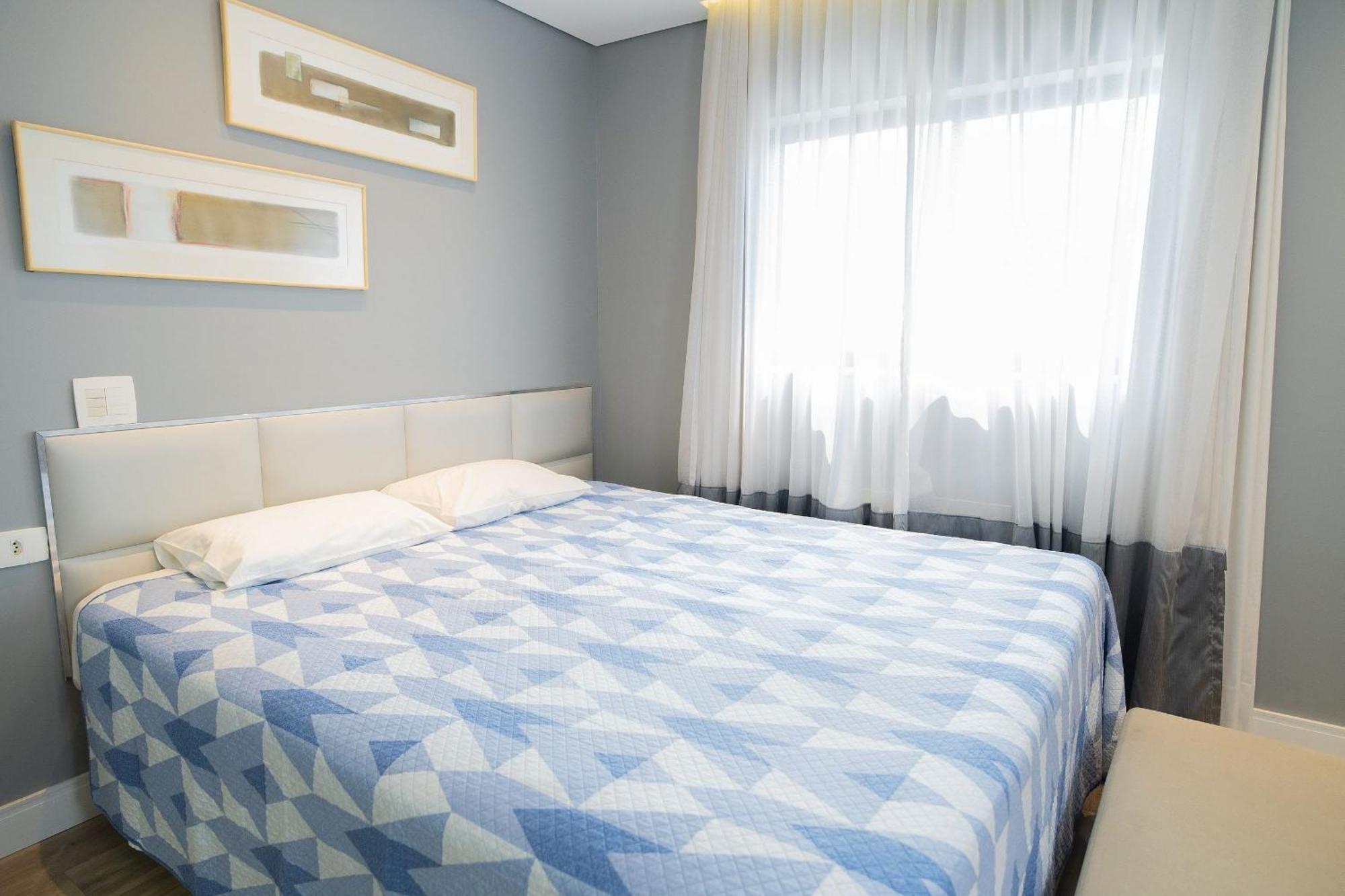 Apartamento Flat No Local Do Centro/batel *