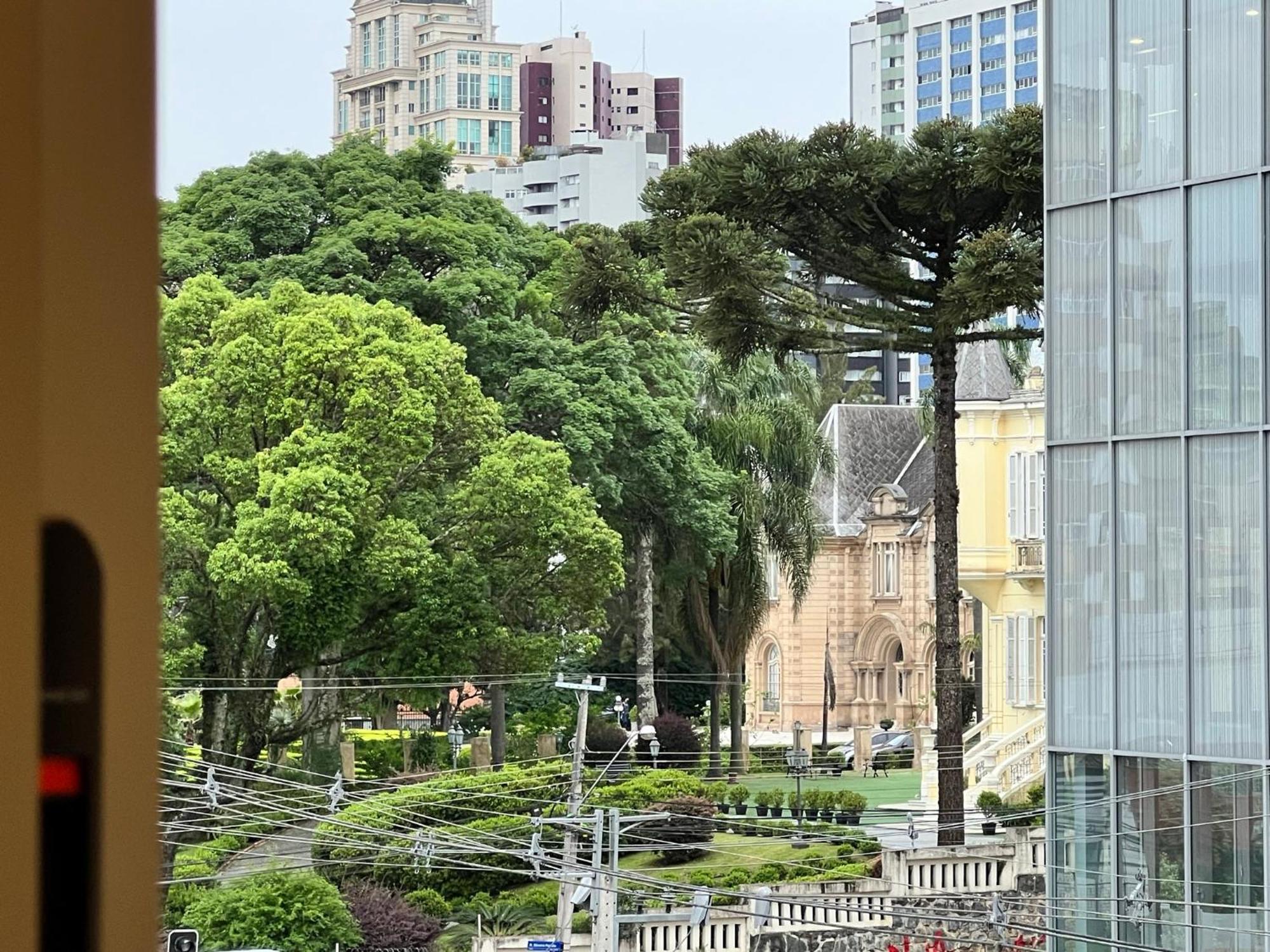 Luxuoso Apto 2 Quartos Na Av Do Batel- Academia, Piscina Aquecida E Churrasqueira Curitiba