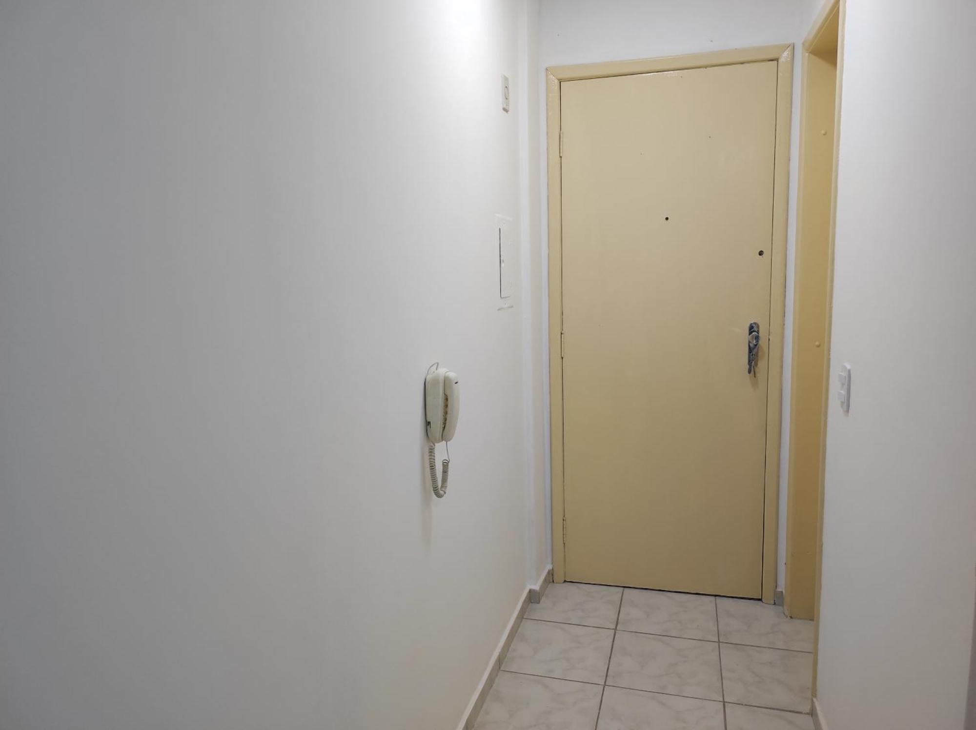 Apartment Ideal Em *