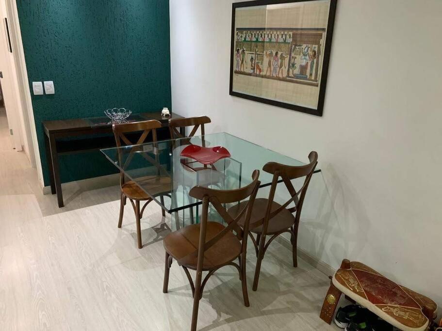 Apartamento No Cabral Em Curitiba, Com 3 Quartos Sendo Um Closed, E 2 Garagens Curitiba