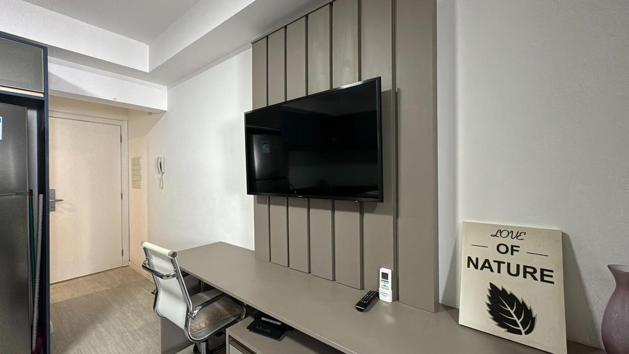 Batel Com Otima Localizacao Apartamento