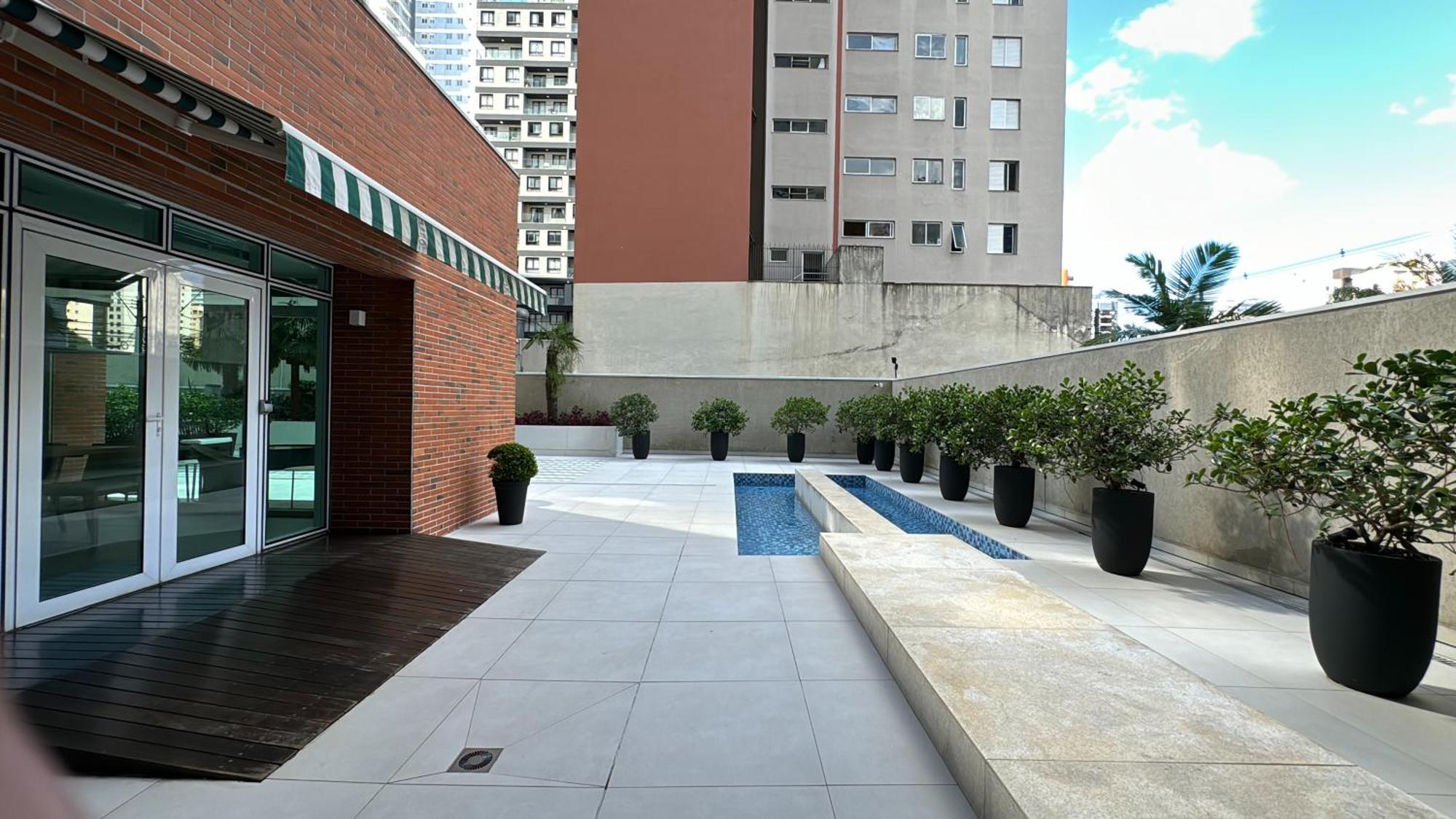 Batel Com Otima Localizacao Curitiba