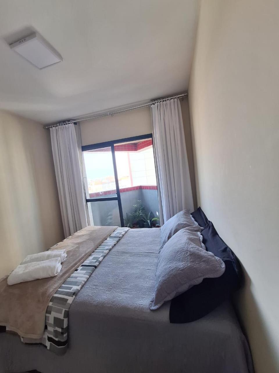 Quarto Na Regiao Central Com Alexa Integrada E Sacada Homestay