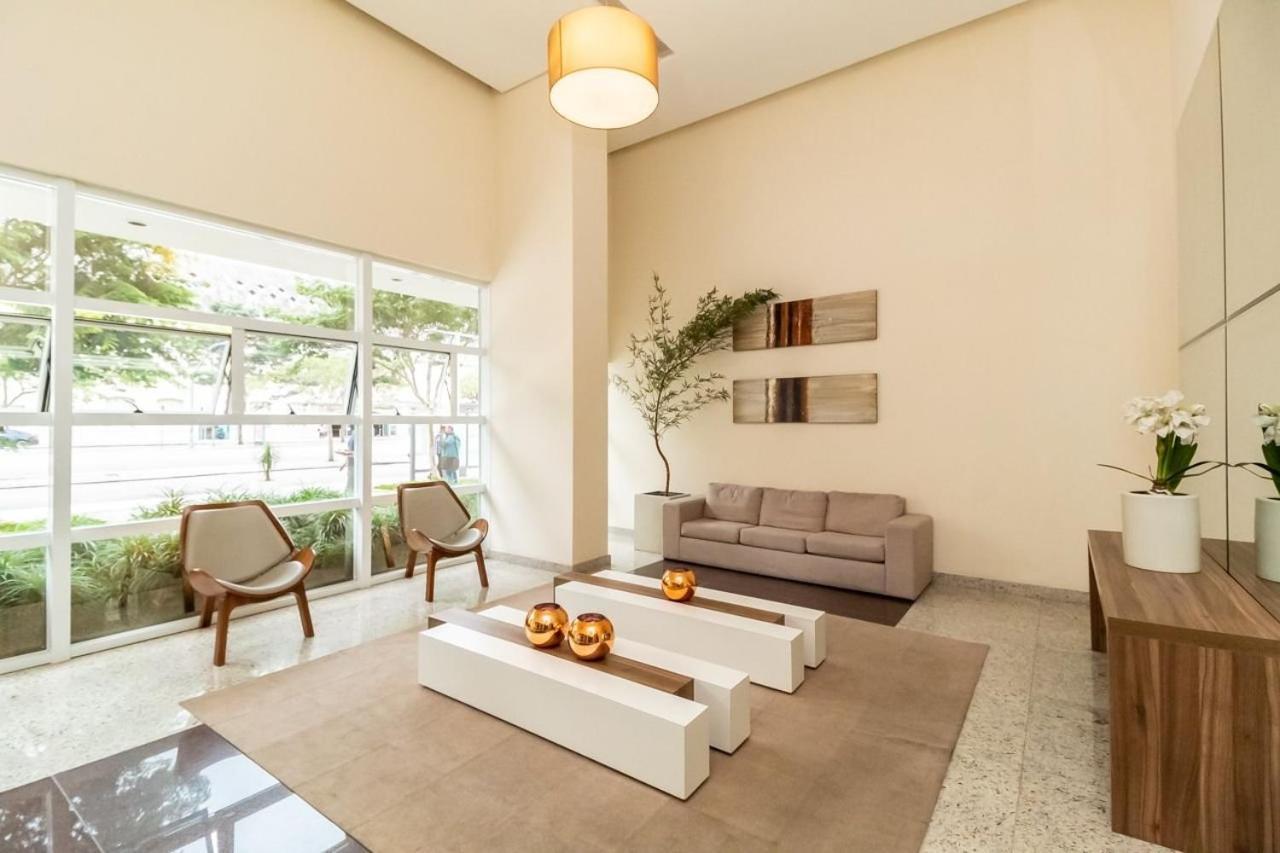 Apartamento Aconchegante Centro Civico Frente Shop Mueller