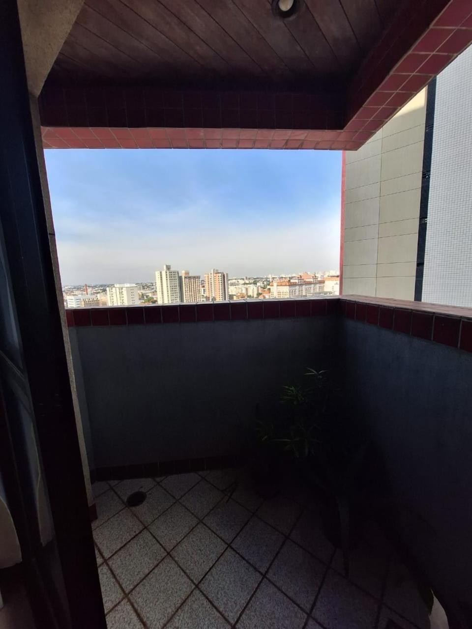 Quarto Na Regiao Central Com Alexa Integrada E Sacada Homestay *