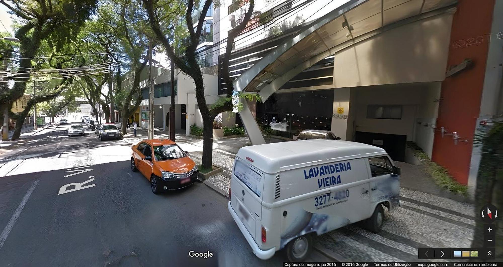 Apartamento Flat No Local Do Centro/batel *