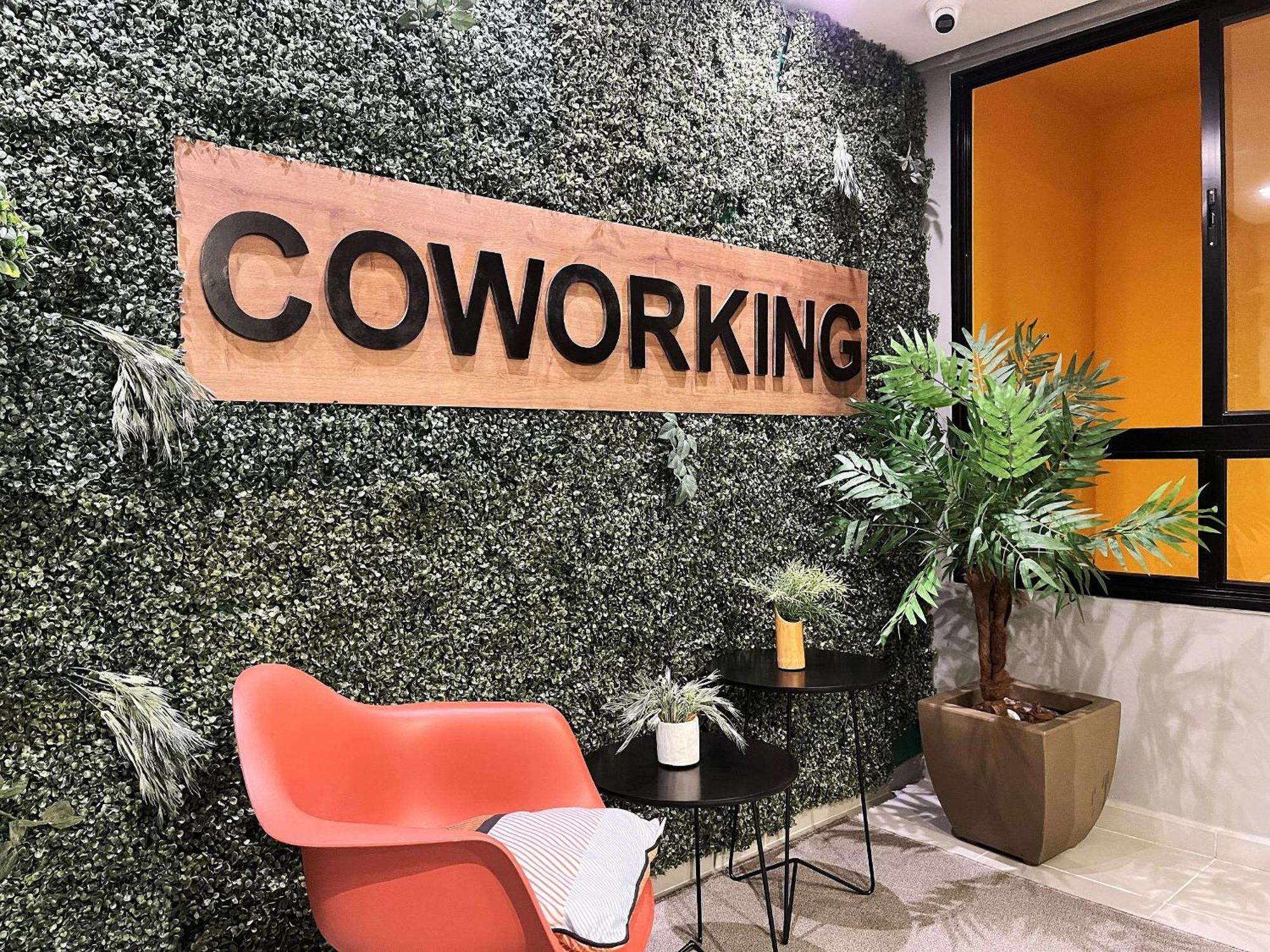 Apartamento Estudio One Ecovile: Coworking, Cozinha Compartilhada E Vista Espetacular! Curitiba