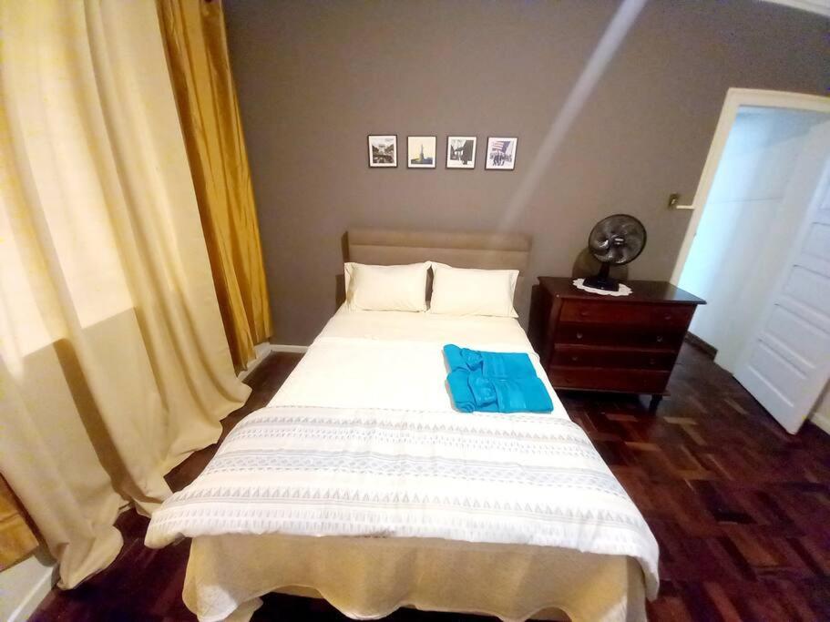 Apartamento Apto Espacoso 3 Quartos *