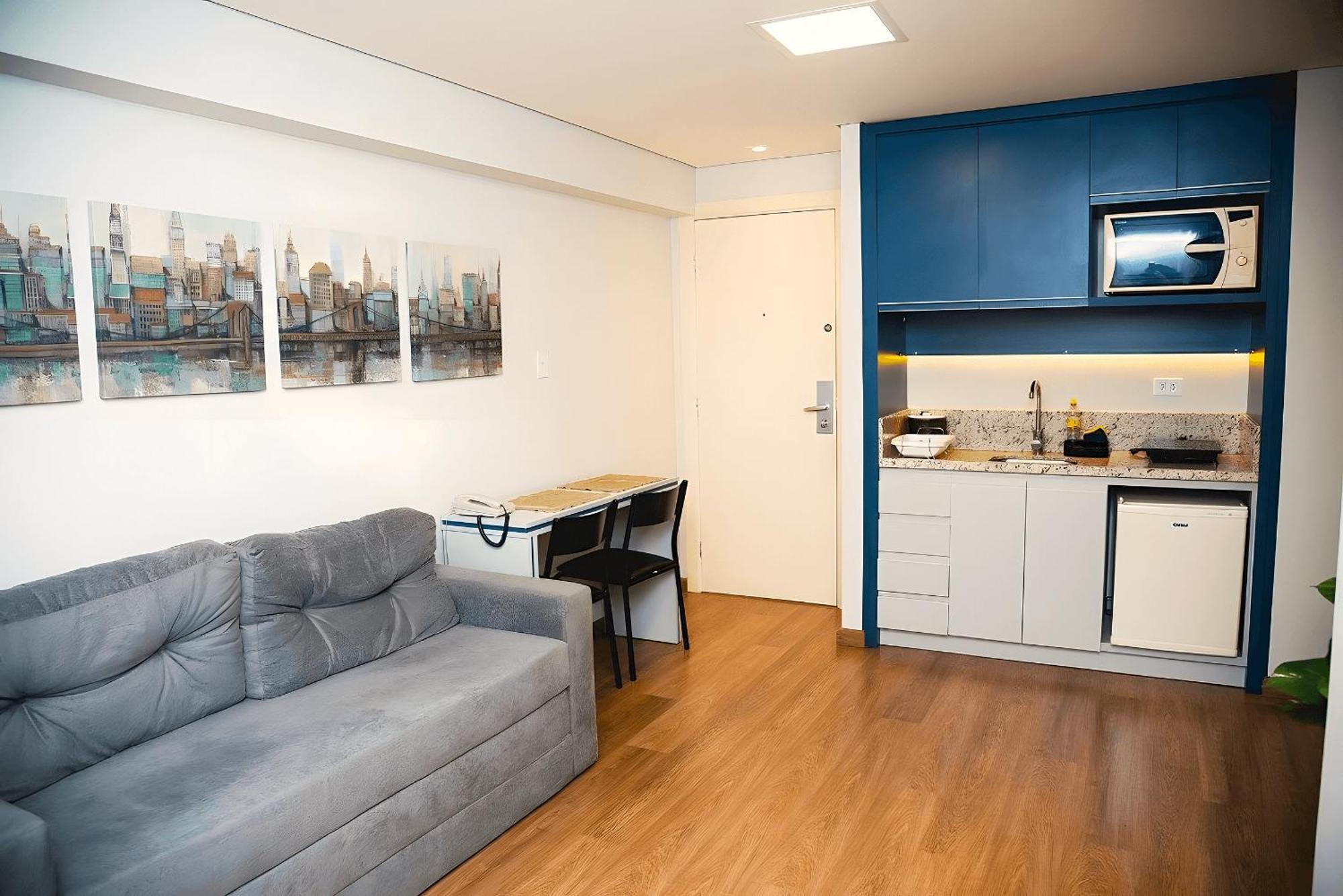 Flat No Local Do Centro/batel Apartamento *