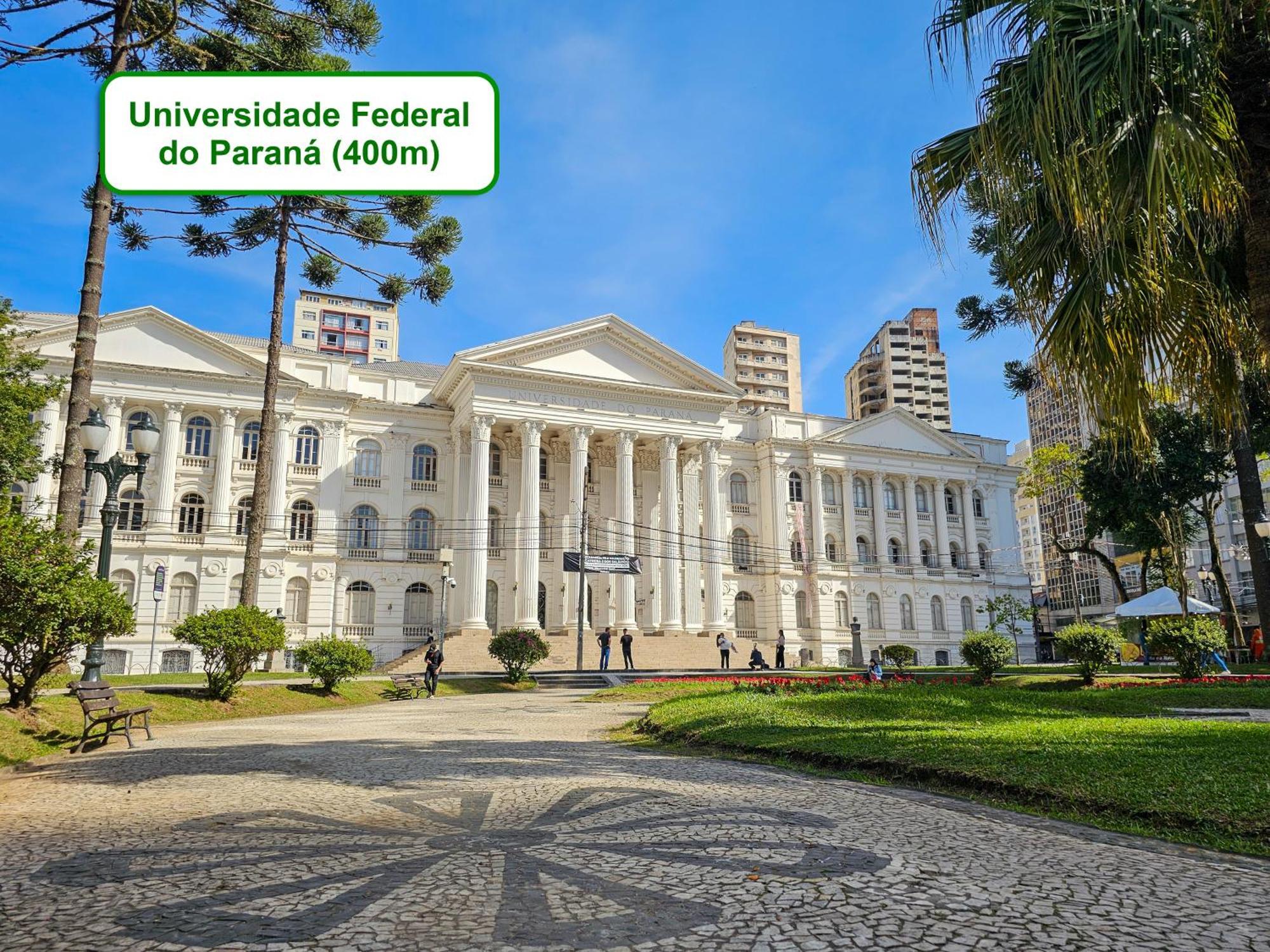 Residencial Center - *