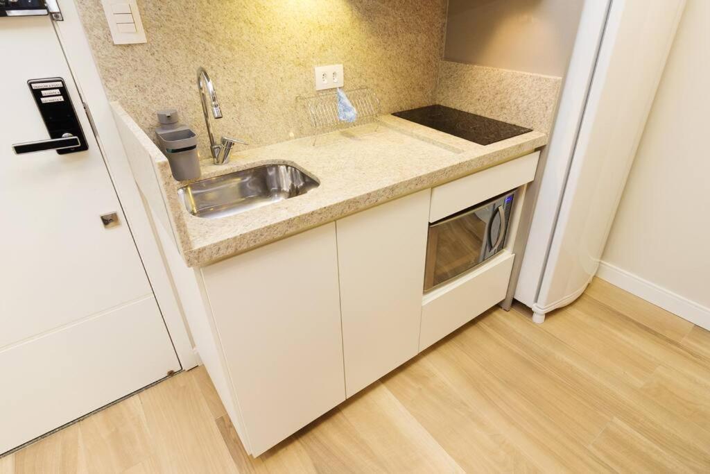 Moderno Ap 56 Soho Life *