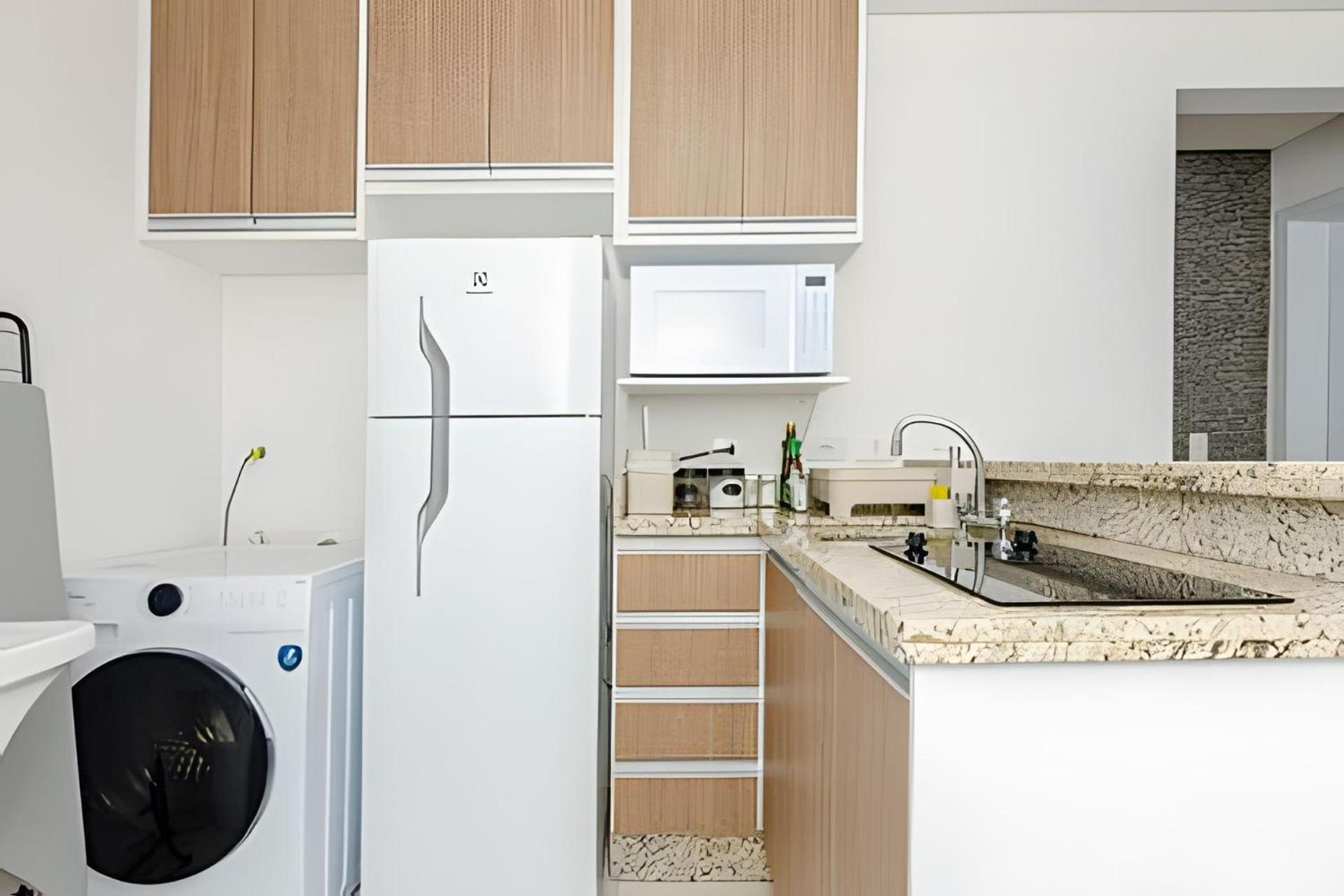 Apartamento Dois Quartos, Lindo, Garagem, Clube Sky By Urooms Curitiba