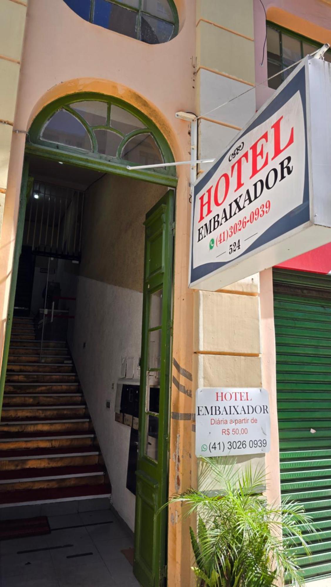 Embaixador De 2*