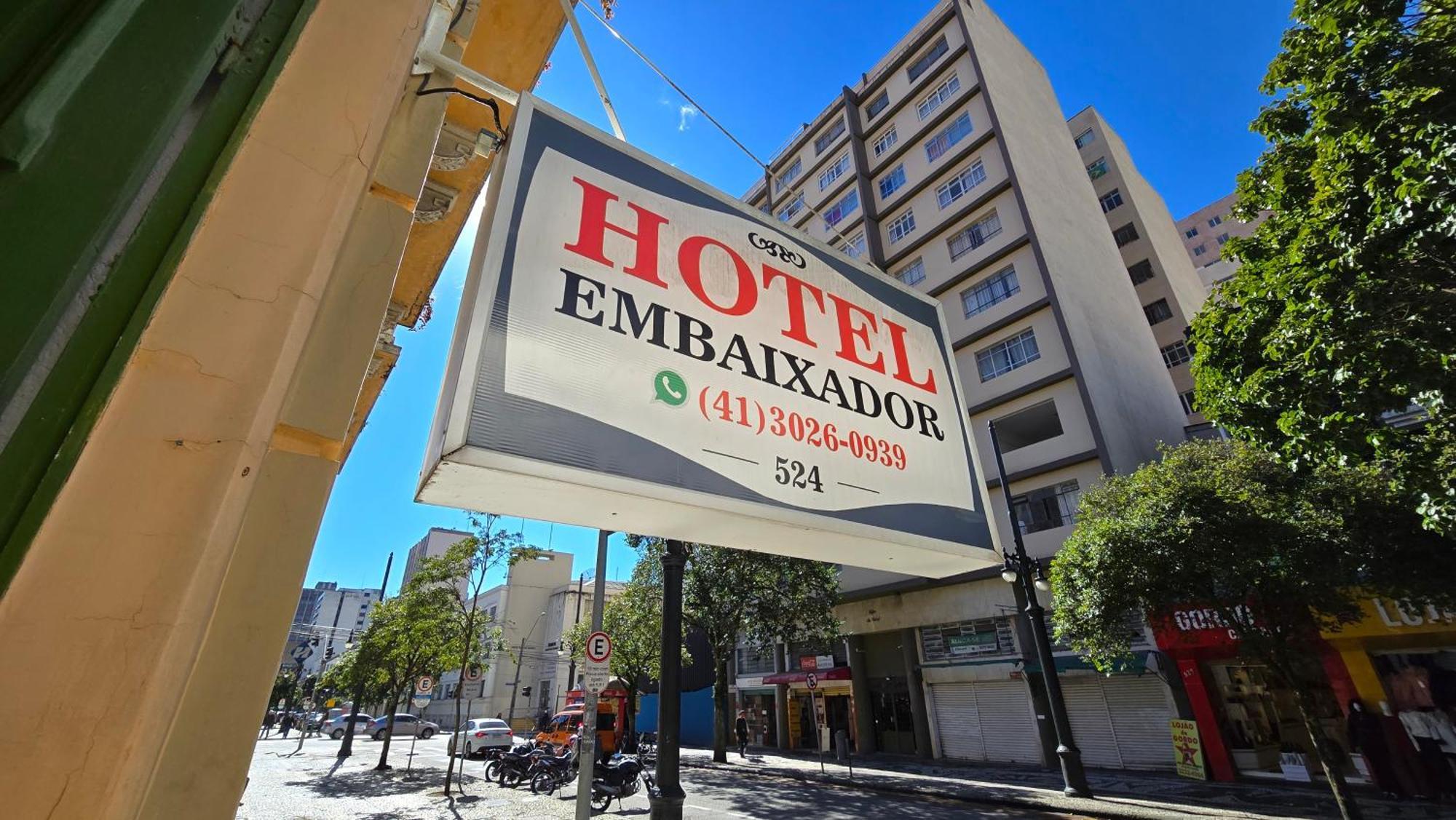 Embaixador De Curitiba